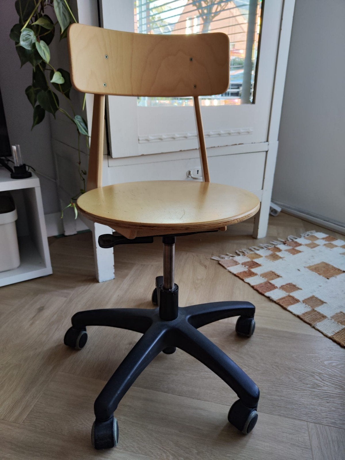 2x Vintage Design Kinderbureaustoel - Houten Zitting en Rug, Ophalen, Gebruikt, Bruin, Bureaustoel