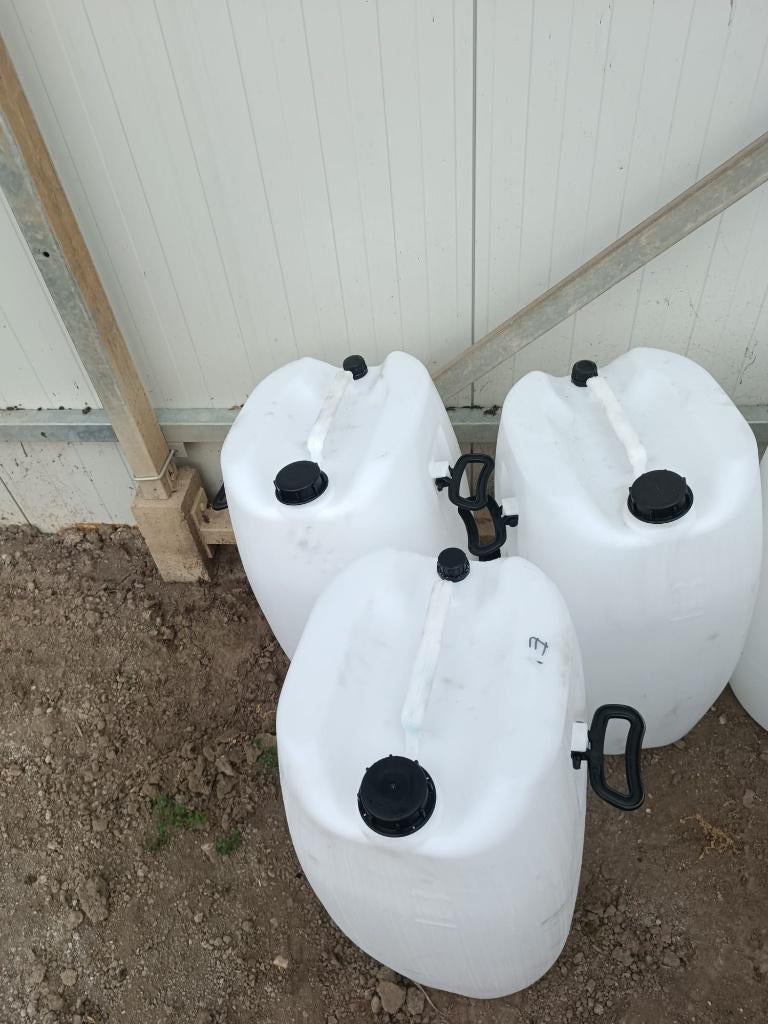 vaten, Minder dan 75 liter, Ophalen, Nieuw, Kunststof