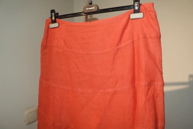 Jil Sander koraal kleurige rok laagje onderkant mt 40, Kleding | Dames, Maat 38/40 (M), Verzenden, Oranje, Zo goed als nieuw