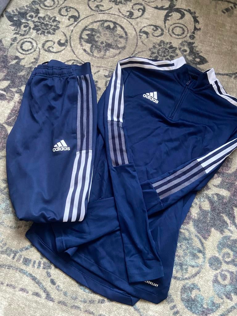 Adidas trainingspak maat XS blauw, Blauw, Ophalen of Verzenden, Zo goed als nieuw, Algemeen