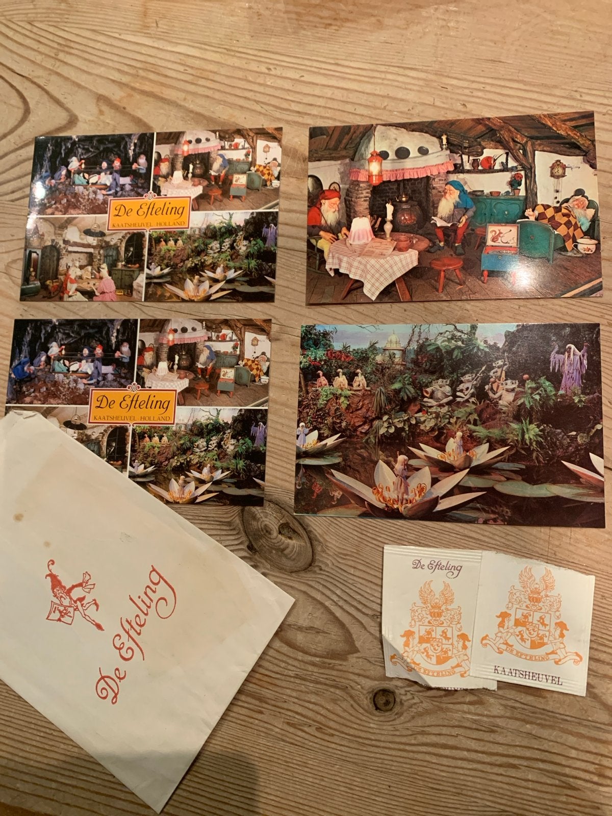 Vintage Efteling ansichtkaarten en zakje (1980-heden), Verzamelen, Efteling, Ophalen of Verzenden, Overige typen