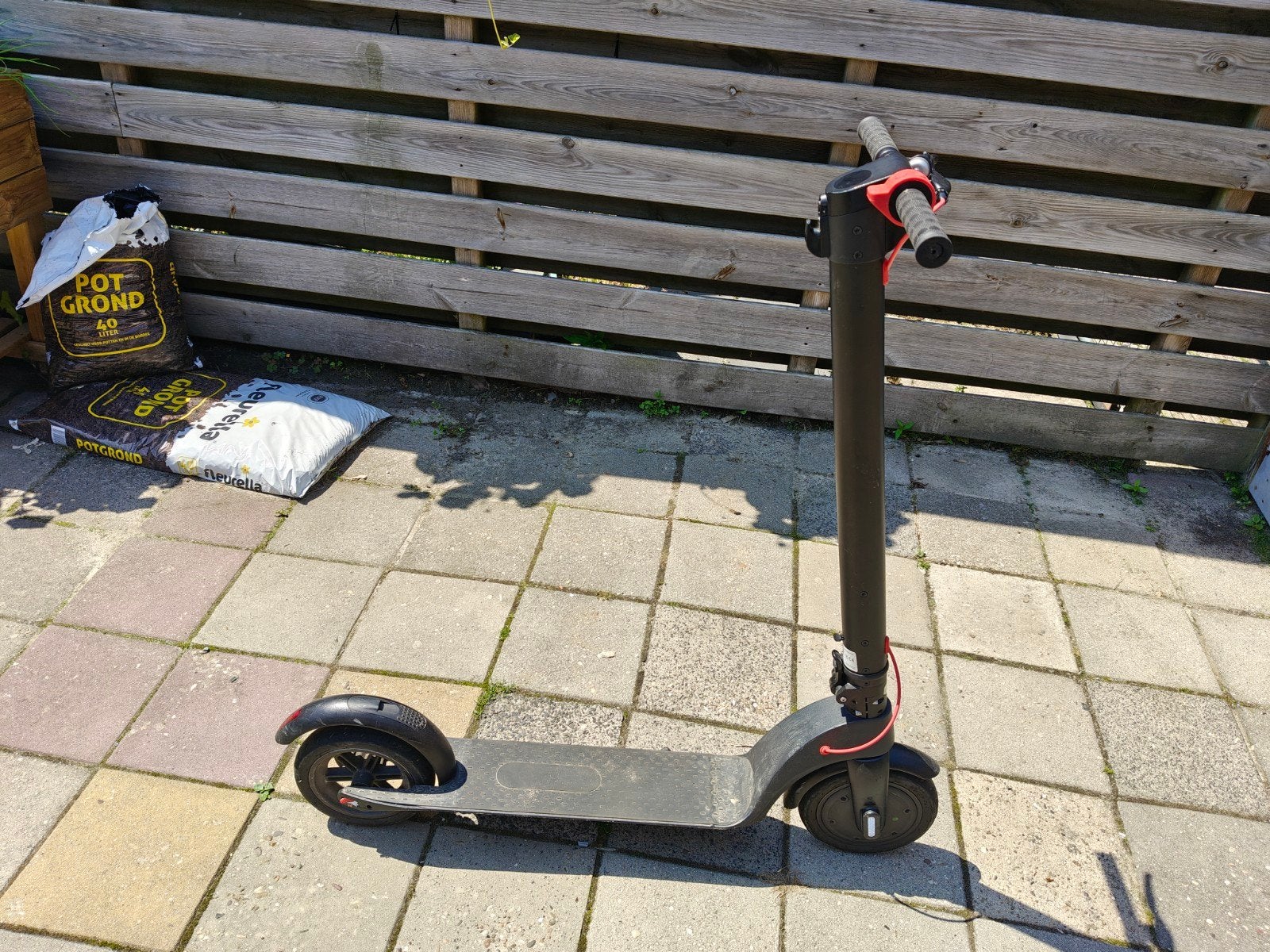 Elektrische step - accu kapot, Fietsen en Brommers, Ophalen, Gebruikt, Elektrische step (E-scooter), Onbekend