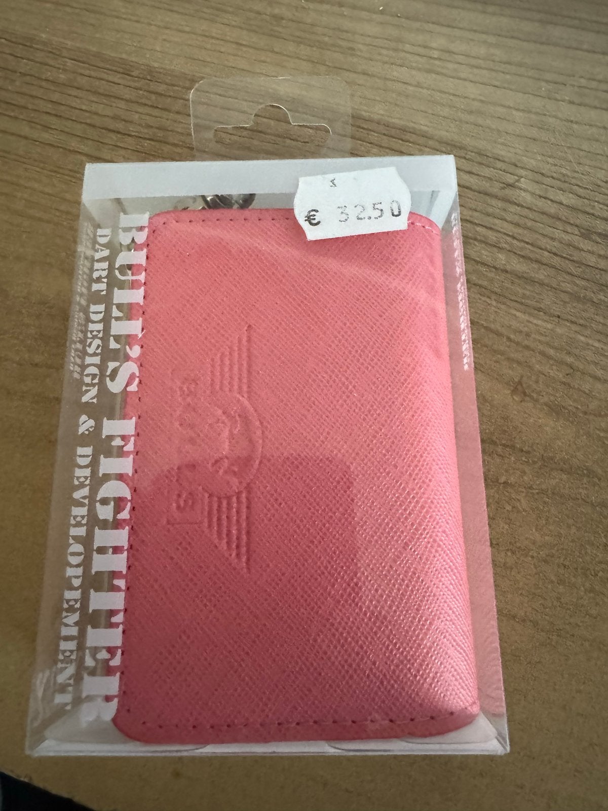 Bull’s Fighter Wallet voor 1 set darts + accessoires - Roze, Sport en Fitness, Darts, ., Overige typen, Nieuw, Ophalen of Verzenden
