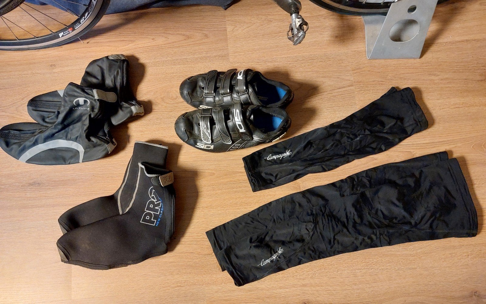 Mbt/wielrenschoenen + sleeves, Ophalen of Verzenden, Kleding