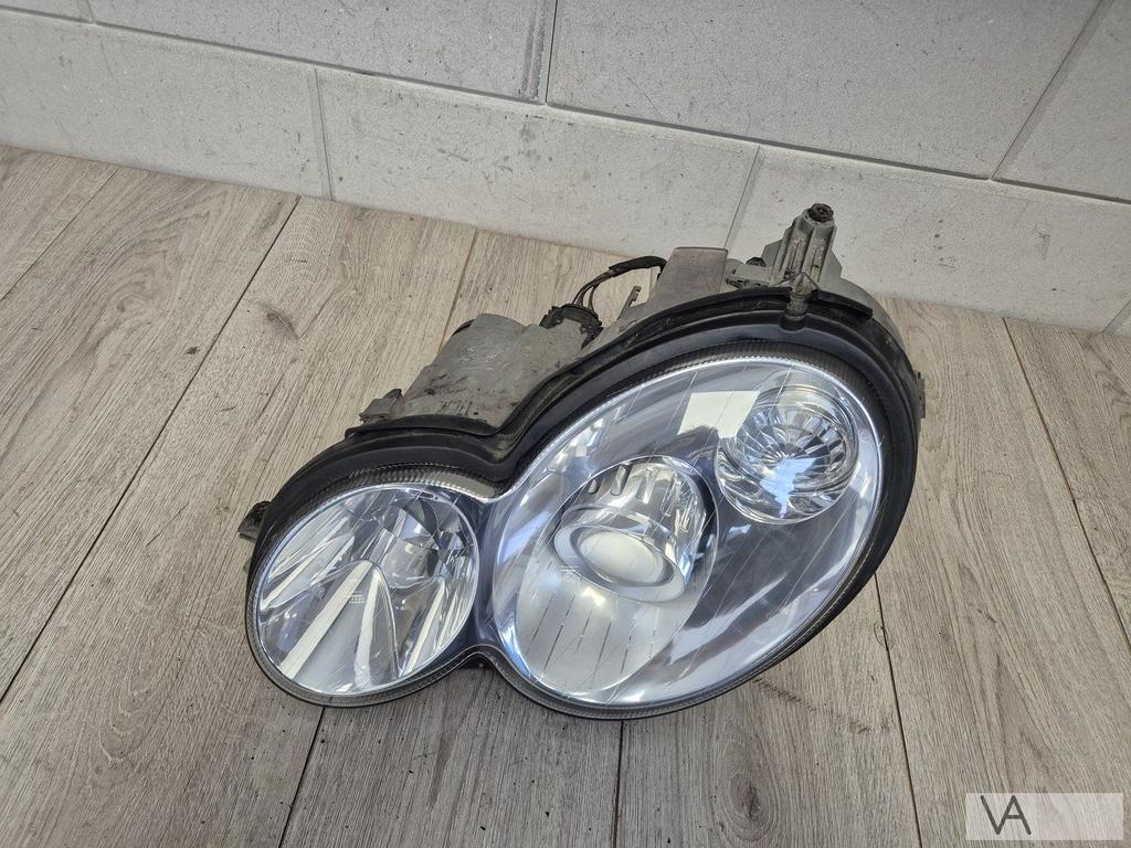 Koplamp xenon links Mercedes C klasse W203 sportcoupe €200, Gebruikt, -, Ophalen of Verzenden, -