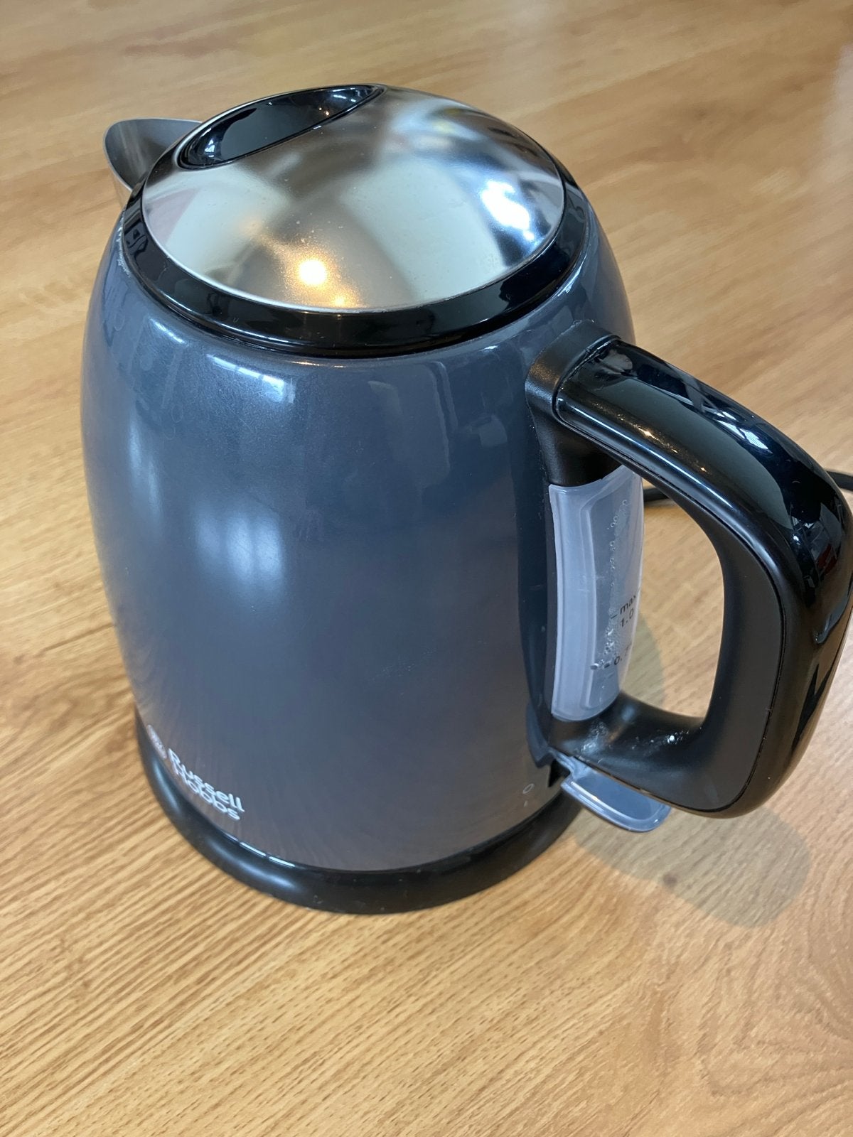 Russell Hobbs Waterkoker 1 liter - Grijs, 1 tot 2 liter, Ophalen of Verzenden, Zo goed als nieuw, Rvs