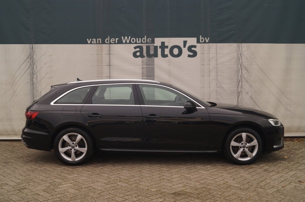 Audi A4 Avant 35 TFSI 150pk Edition Business -LEER-NAVI-ECC-, Auto's, Audi, Gebruikt, Euro 6, 4 cilinders, A4