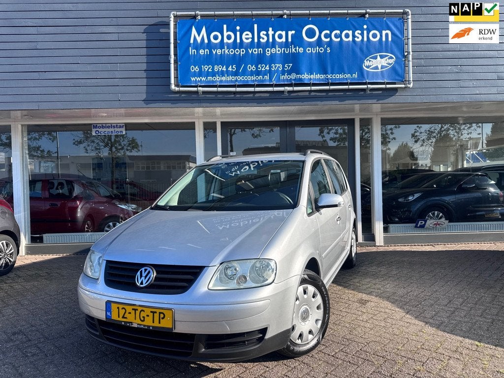Volkswagen Touran 1.6-16V FSI Highline, Auto's, Volkswagen, Gebruikt, 4 cilinders, 116 pk, Origineel Nederlands