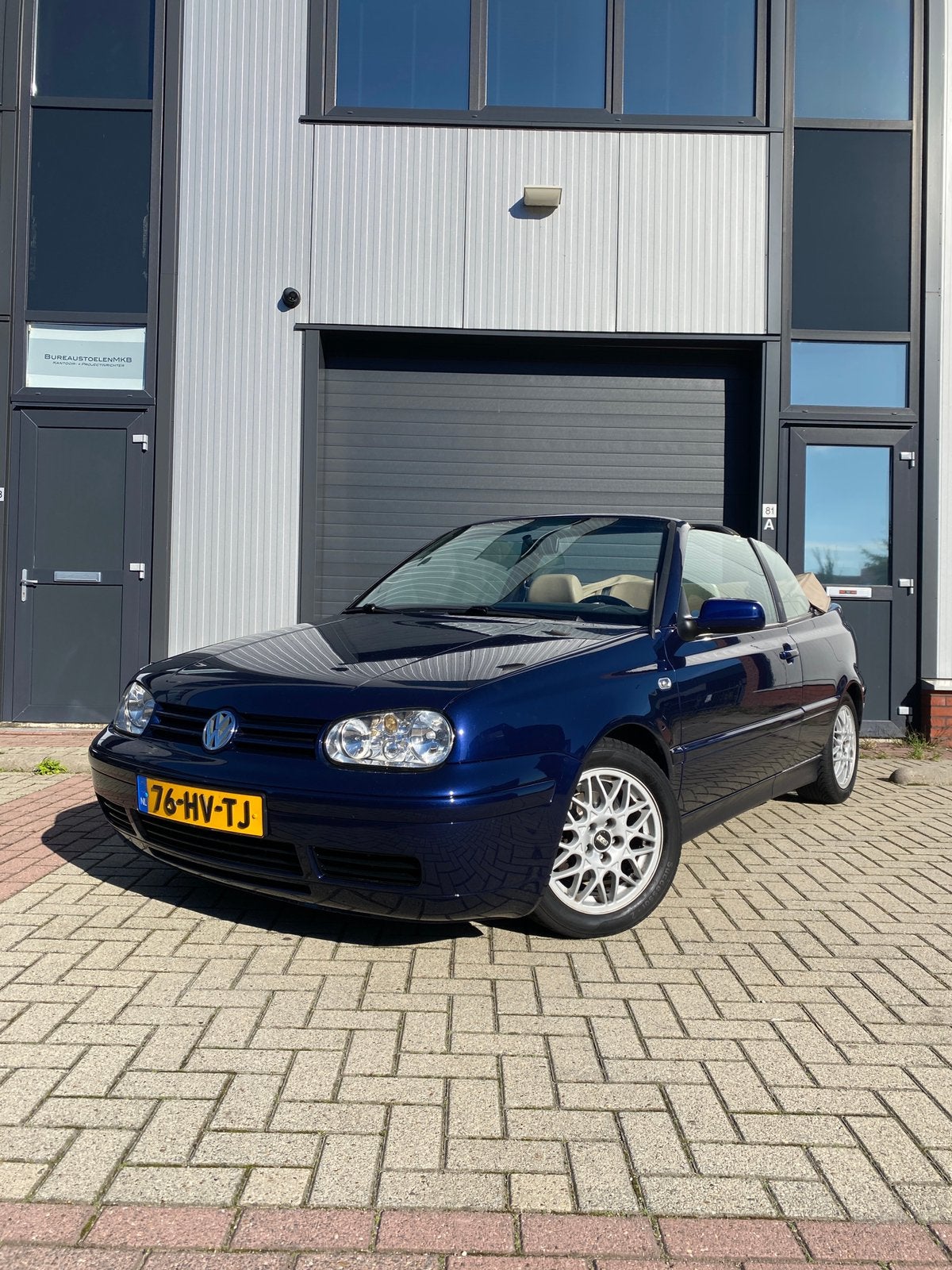 Volkswagen Golf 3.5 Cabriolet 2.0  | NAP | Top Staat!, Auto's, Beige, 4 cilinders, Origineel Nederlands, 1200 kg
