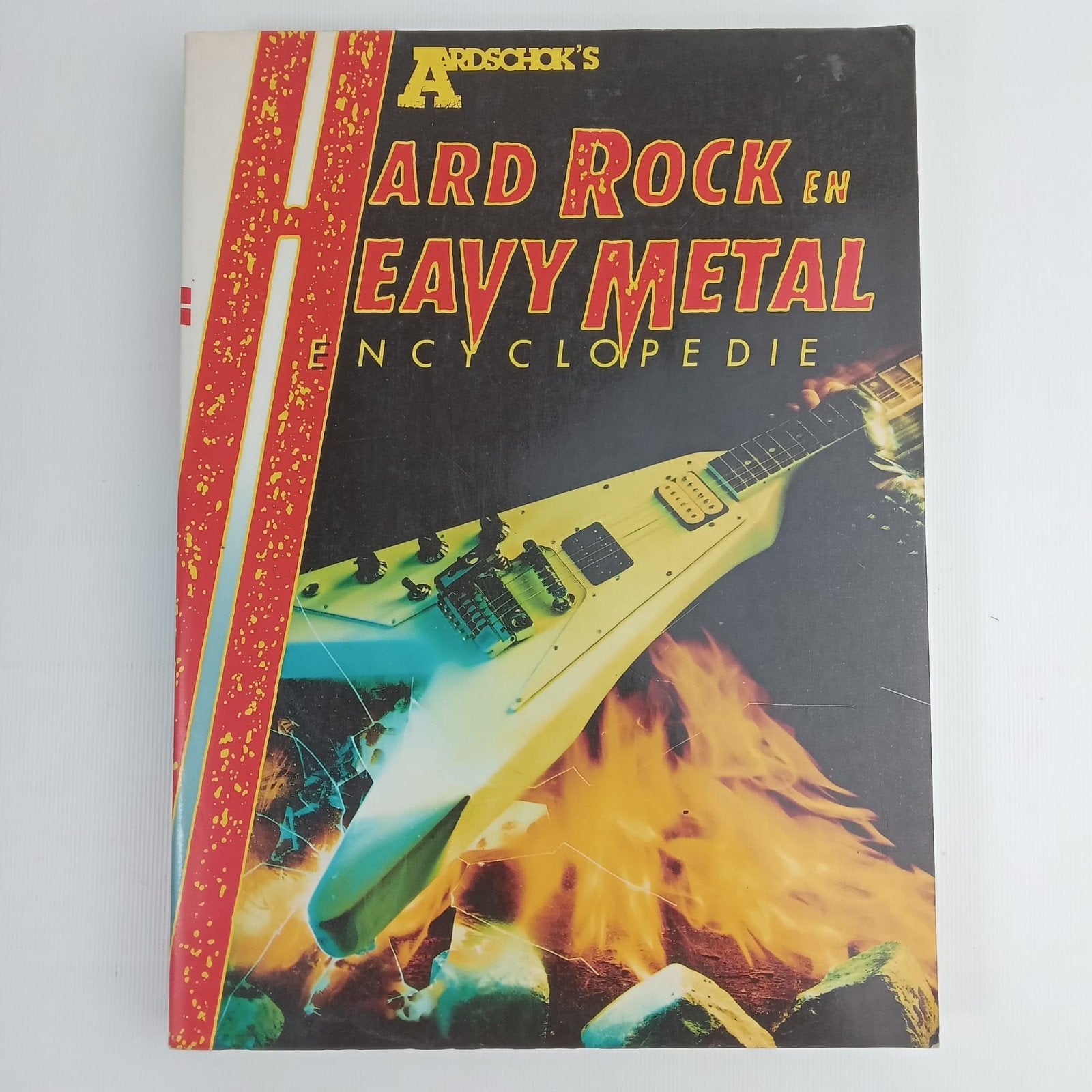 Aardschok's Hard Rock en Heavy Metal Encyclopedie, Gelezen, Hans van den Heuvel, Ophalen of Verzenden, Los deel