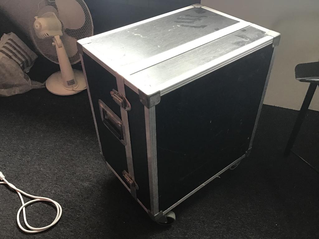 Versterker + 2 boxen, Ophalen, Gebruikt, Minder dan 500 watt, Monitor(versterker)