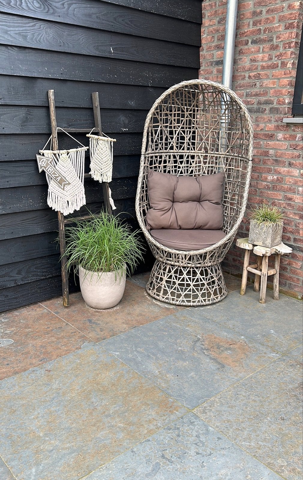 Comfortabele Wicker Tuinstoel met Kussen, Ophalen of Verzenden, Gebruikt, Wicker