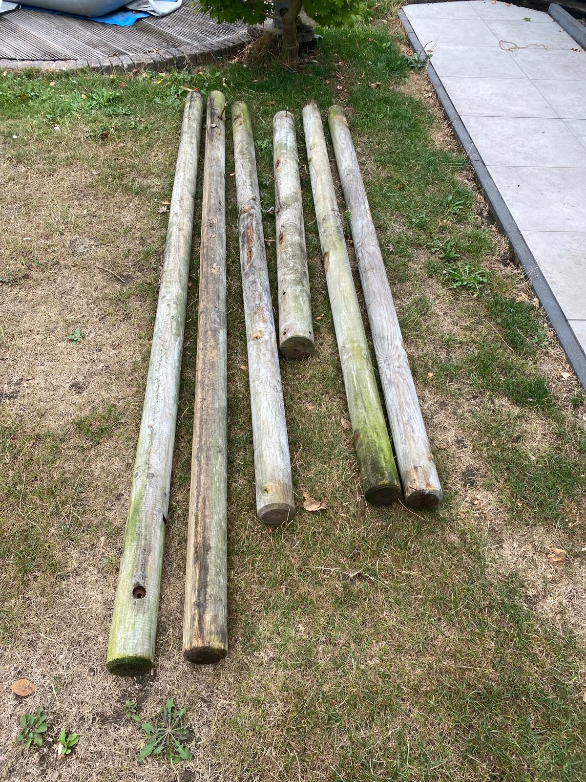 Gebruikte houten palen - diverse lengtes, Tuin en Terras, Palen, Balken en Planken, Ophalen, Gebruikt, 180 tot 250 cm, Palen