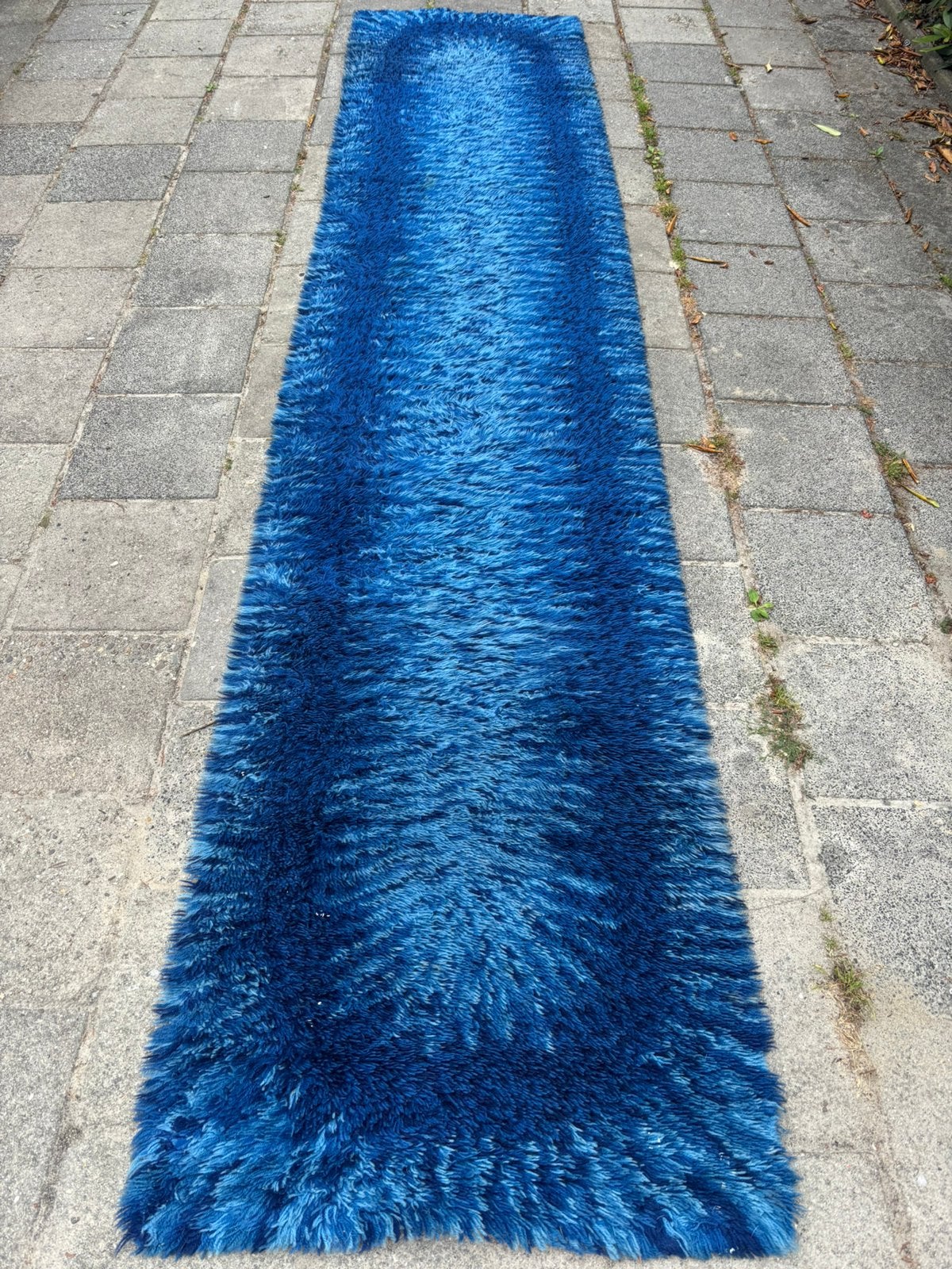 Wollen vloerkleed lange loper nu voor  60 euro., Blauw, 200 cm of meer, Zo goed als nieuw, Rechthoekig