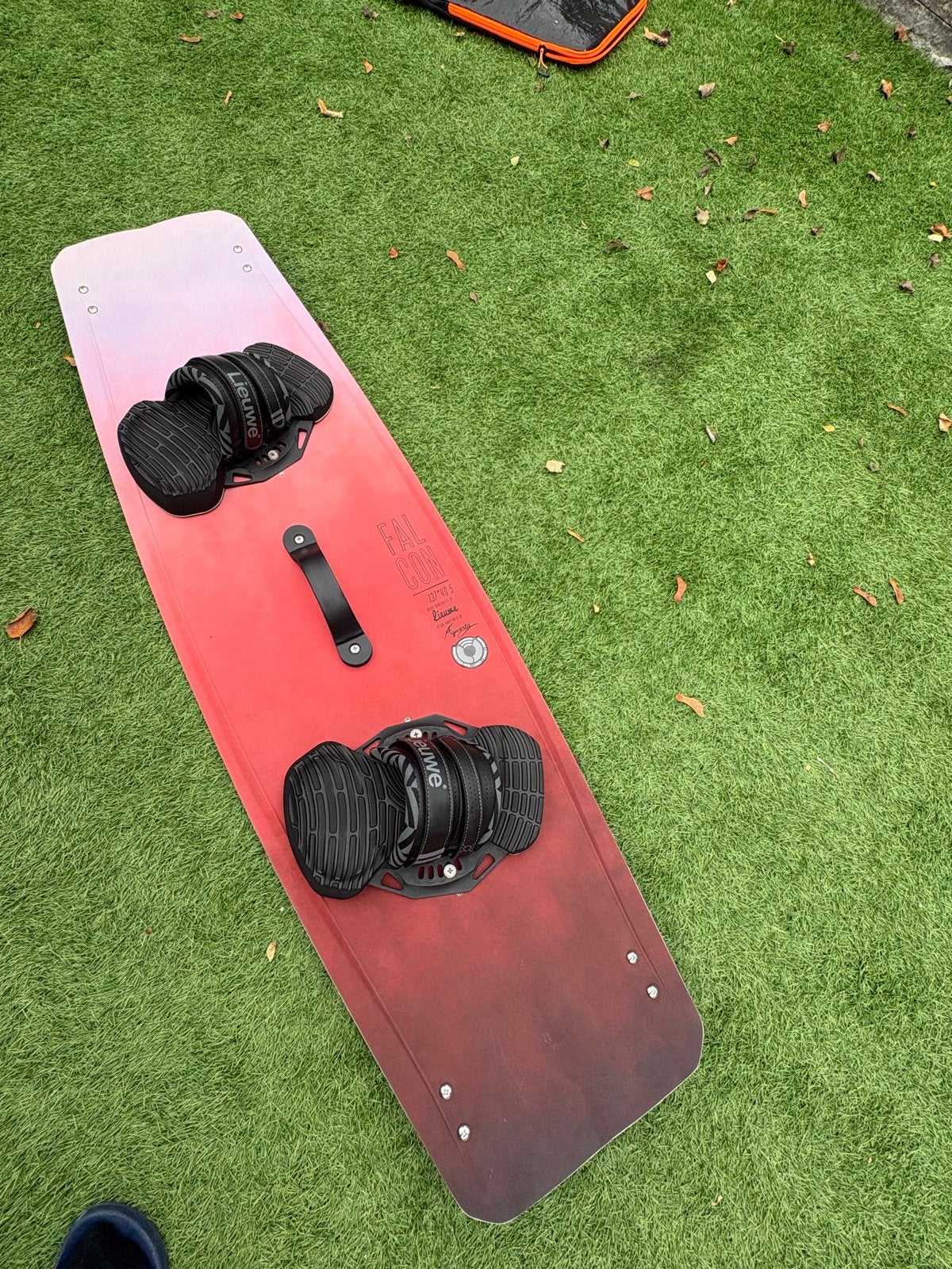 Lieuwe Falcon 137 zo goed als nieuw!, Twintip, Ophalen of Verzenden, Zo goed als nieuw, Kiteboard