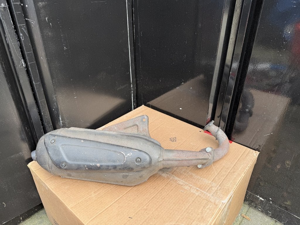 Piaggio Gilera 125 150 uitlaat SC12, Ophalen of Verzenden, Gebruikt, Uitlaat, Piaggio