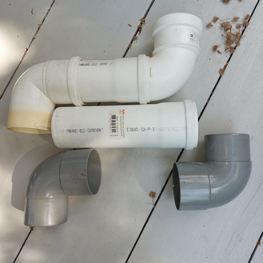 Ubbink CV Rookgas buis en haakse bochten 80 mm, Doe-het-zelf en Verbouw, Buizen en Afvoer, Ophalen, Bochten, Pvc, Minder dan 2 meter