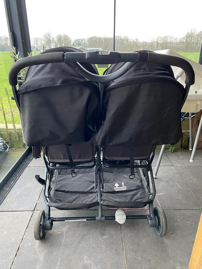 Joovy kooper tweeling buggy, Kinderen en Baby's, Tweelingen en Meerlingen, Ophalen, Zo goed als nieuw, Kinderwagen of Buggy