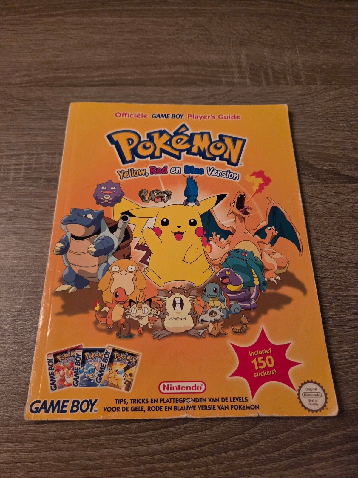 Pokémon Officiële Nintendo Player's Guide ALLE stickers, Avontuur en Actie, 1 speler, Ophalen of Verzenden, Zo goed als nieuw