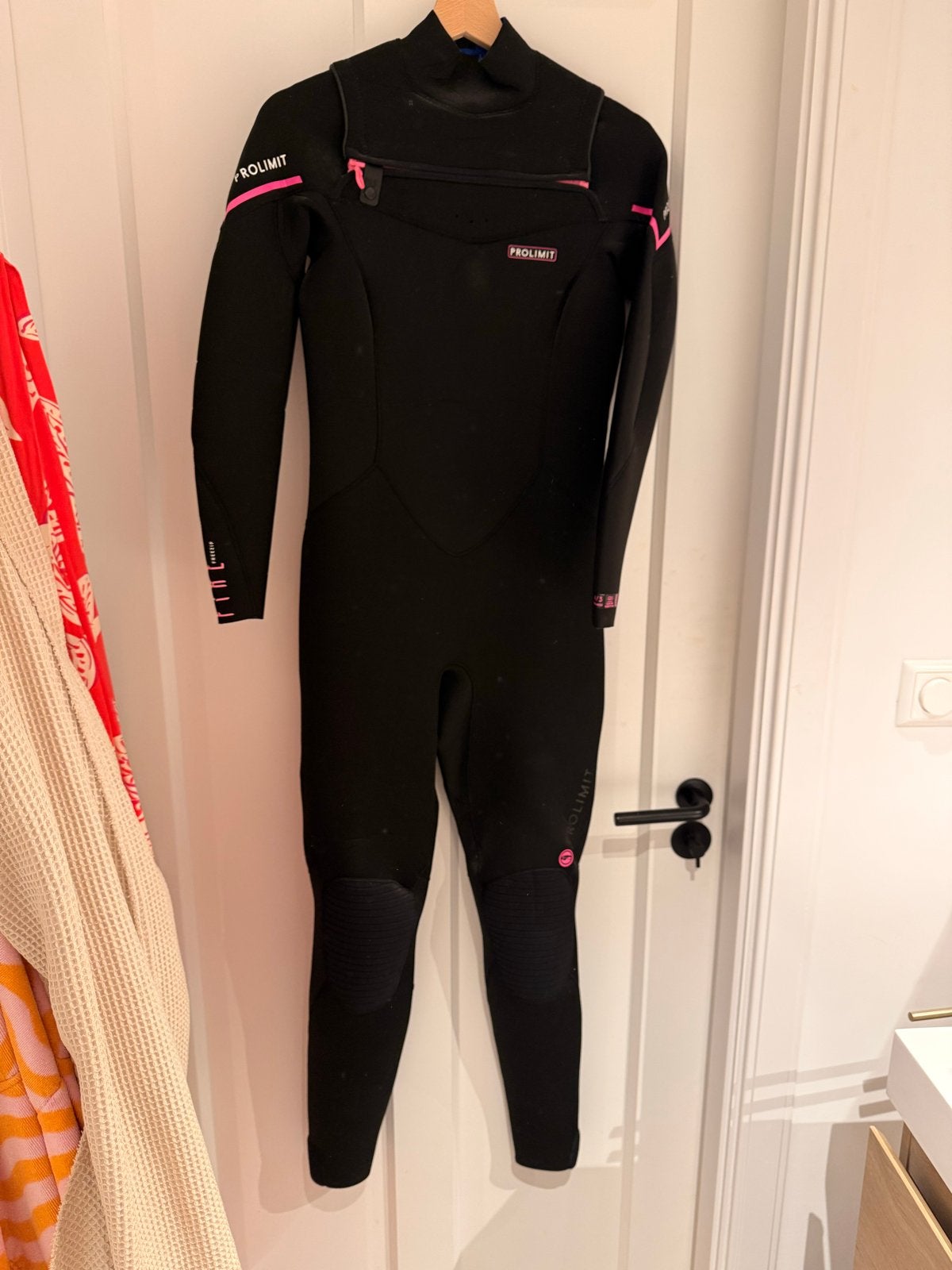 Prolimit 4/3 Wetsuit Dames Maat L/40 Zwart/Roze, Ophalen of Verzenden, Zo goed als nieuw, Dame, Wetsuit