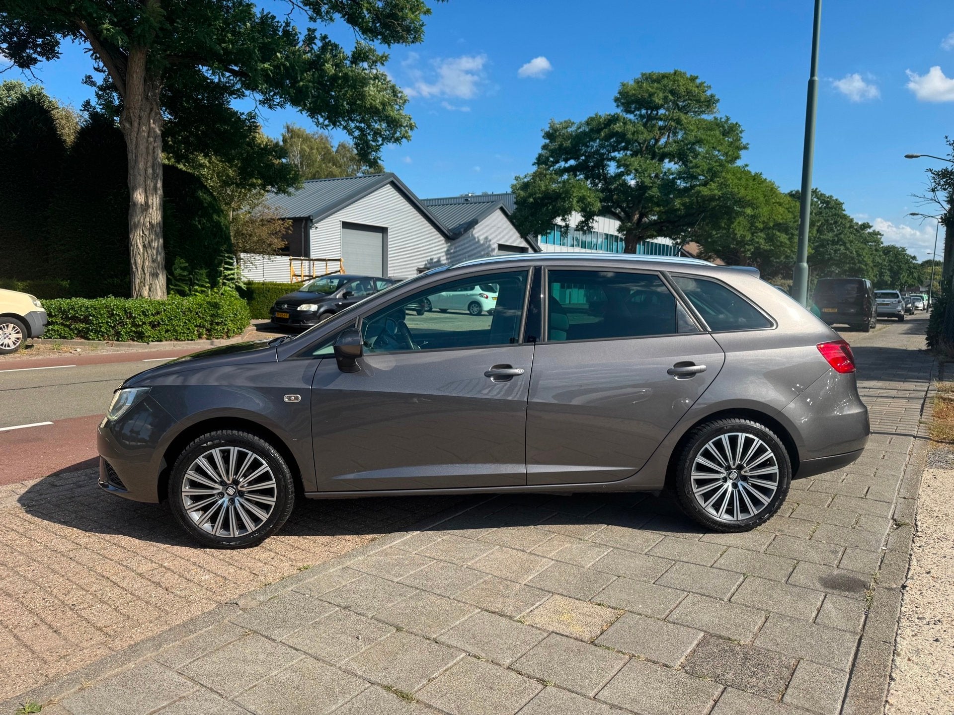 SEAT Ibiza ST 1.2 Tsi Clima Elek Pakket Lmv Pdc Bluetooth, Auto's, Voorwielaandrijving, Stof, Gebruikt, Zwart