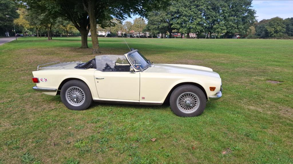 Triumph TR6 rijdersauto, Auto's, Triumph, Particulier, Benzine, Ophalen