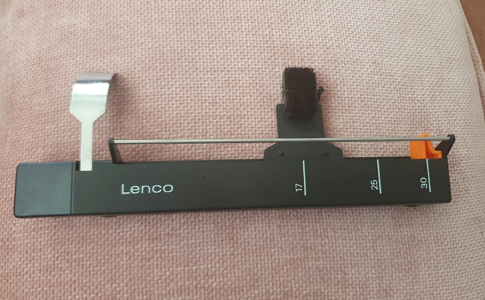 Lenco Lencomatic platenborstel, Ophalen of Verzenden, Zo goed als nieuw, Platenspeler-onderdeel, Overige merken