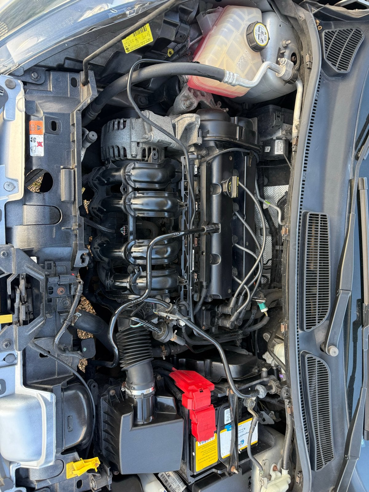 Foto 12 van Ford Fiësta 1.25 44KW 5DR 2012 Grijs
