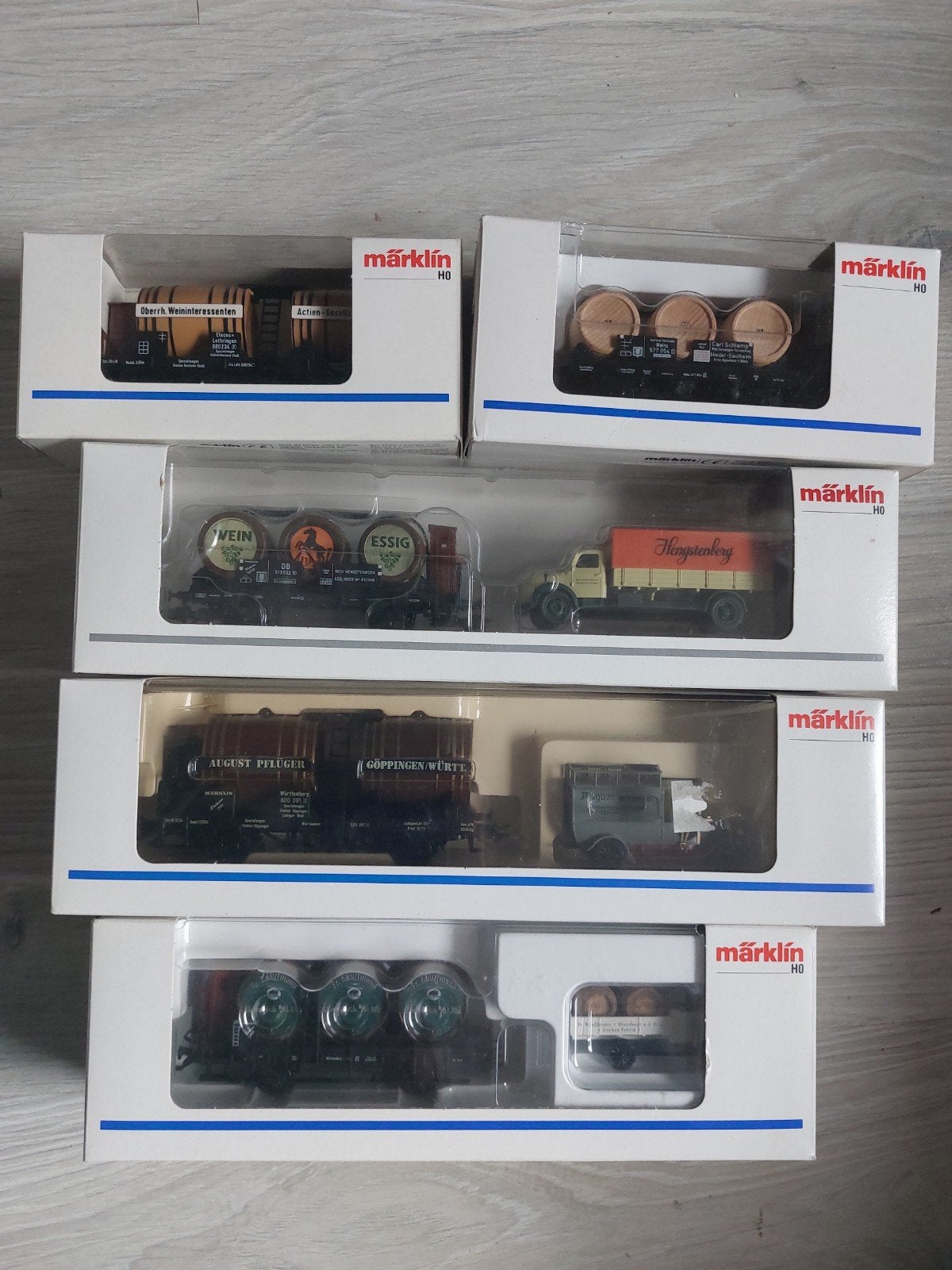 Märklin h0 5x goederenwagon ( wijnwagons), Hobby en Vrije tijd, Modeltreinen | H0, Wisselstroom, Wagon, Ophalen of Verzenden, Zo goed als nieuw