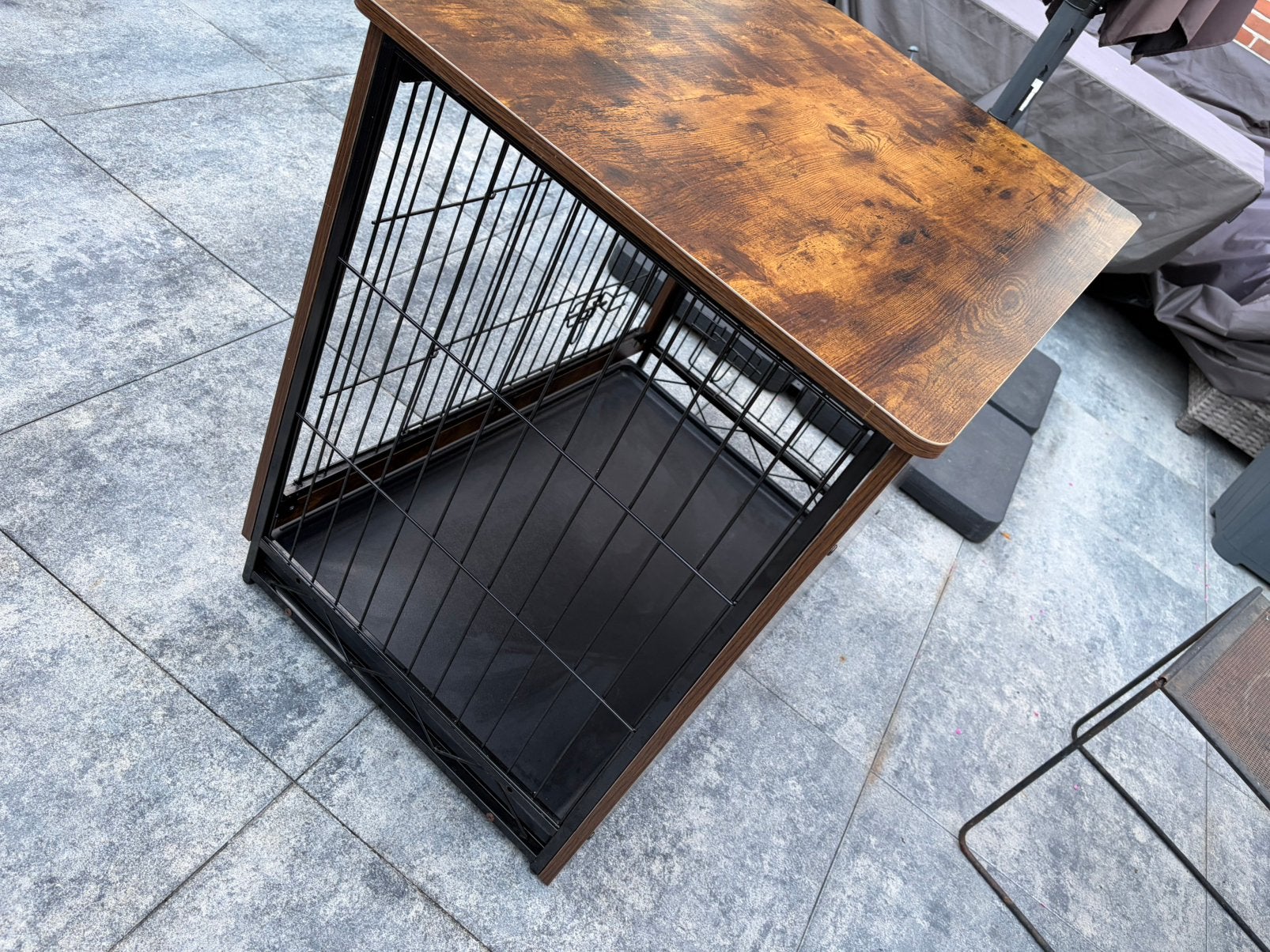 Honden bench, Ophalen