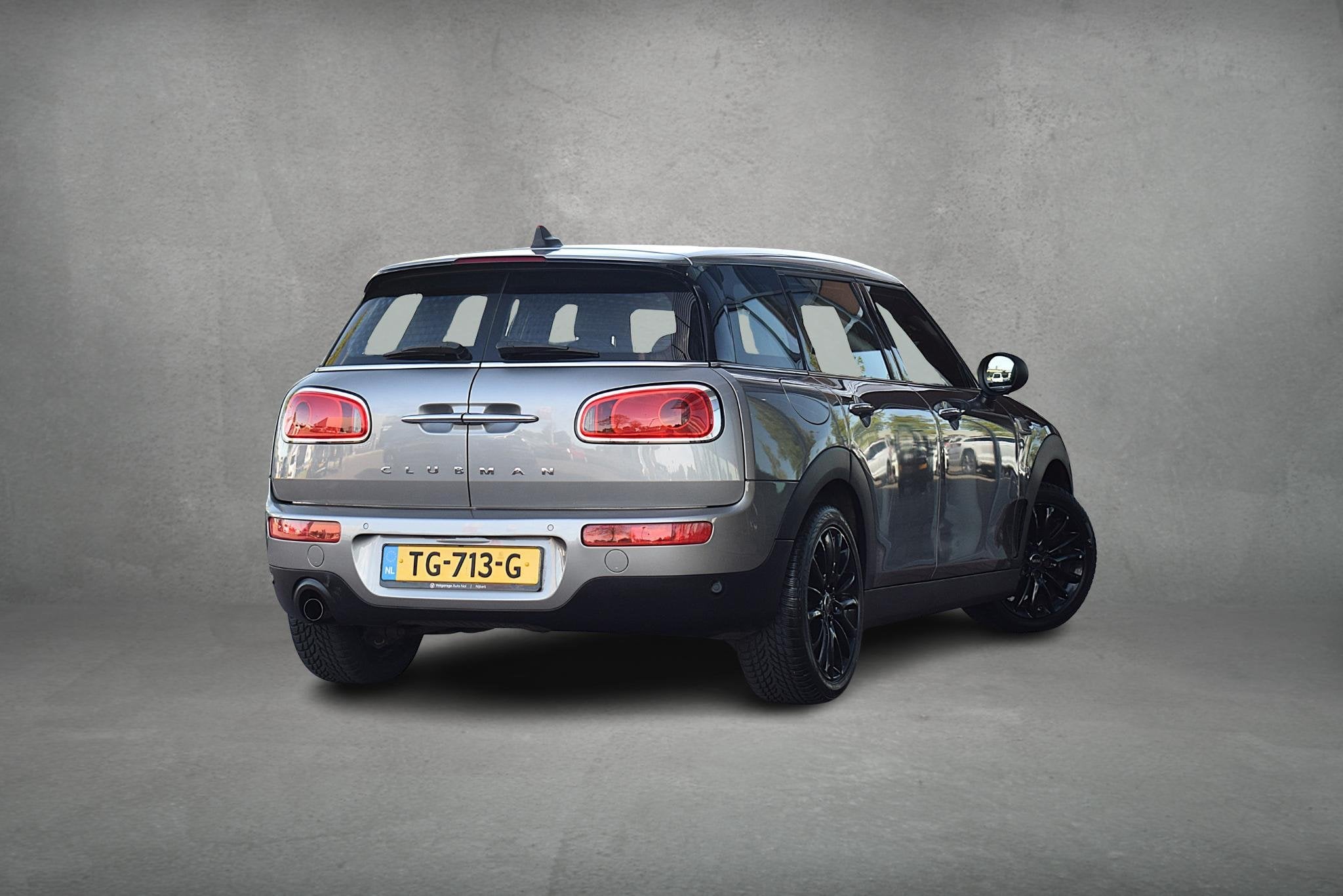 MINI Clubman 1.5 One Salt Business | Apple CarPlay | Stoelve, Stof, Gebruikt, 19 km/l, 3 cilinders