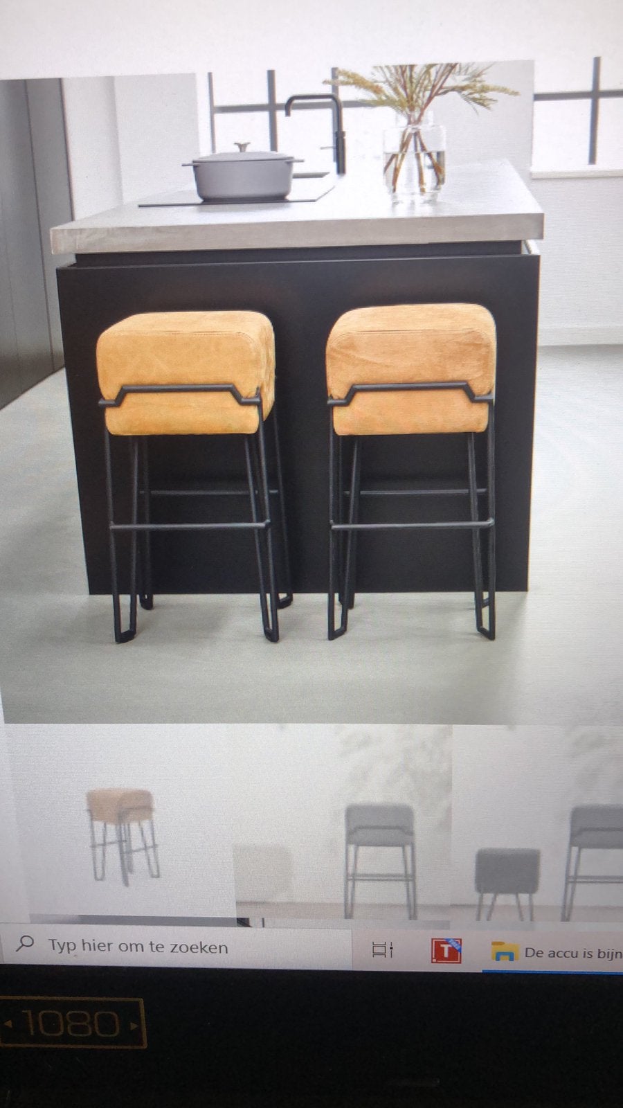 Grote voorraad design barkruk Model Bokk Ka-Lai Chan - Puik, 1 kruk, Ophalen, Nieuw, 60 tot 90 cm