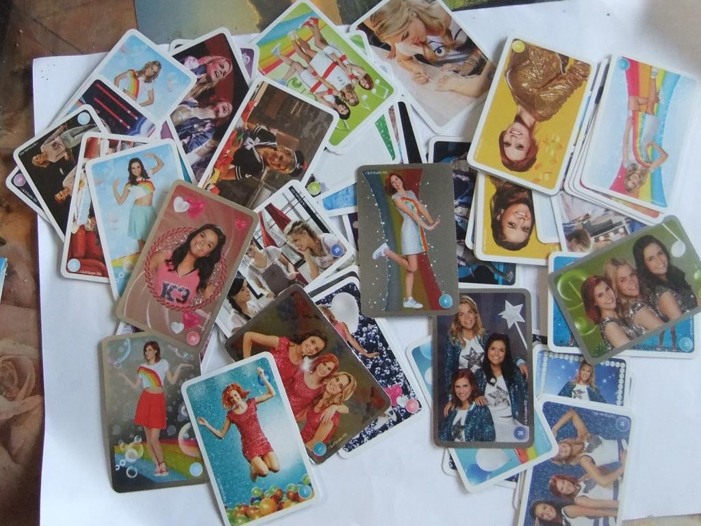 60 verschillende stickerkaartjes van K3, Verzenden, Nieuw, Sticker