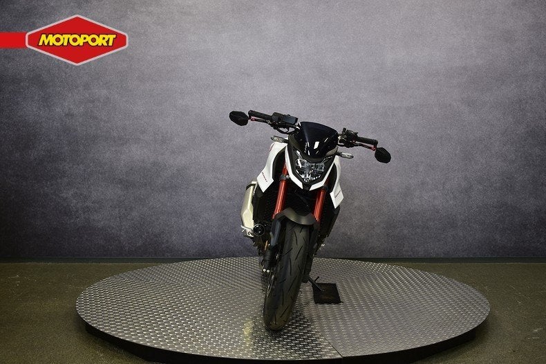 Honda CB 750 HORNET (bj 2024), Motoren, Motoren | Honda, Info@motoportwormerveer.nl, Honda Motor Europe, Bedrijf, Crystal Bldng B-Unit B11.2 Rivium Blv200
2909 LK  Capelle aan den IJsel, NL