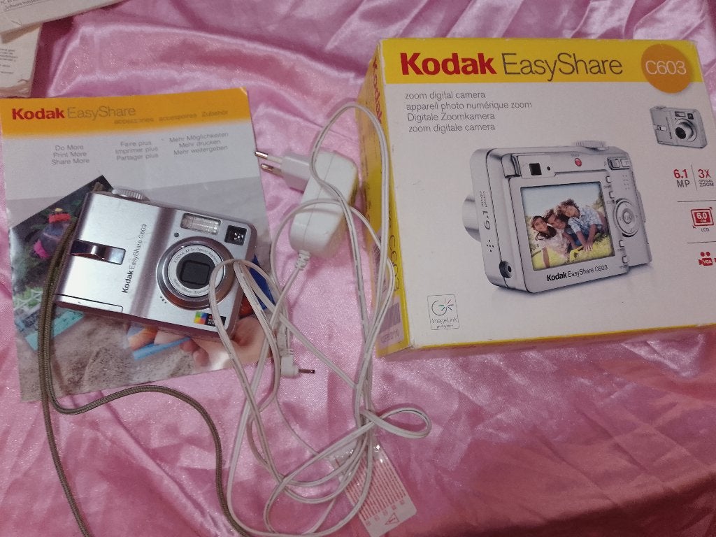 Kodak EasyShare C603 In Doos Met Adapter Opknapper, Audio, Tv en Foto, Ingebouwde flitser, Draagriem, Ophalen of Verzenden, Niet werkend