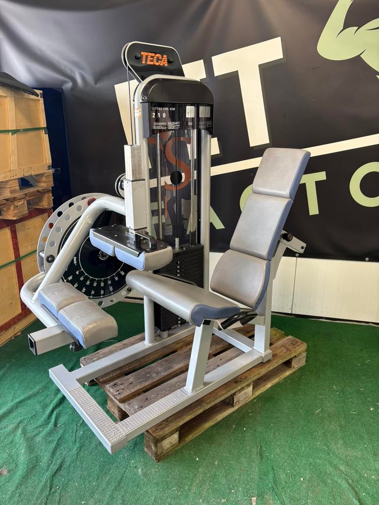 Teca seated leg curl, Ophalen of Verzenden, Zo goed als nieuw, Overige typen