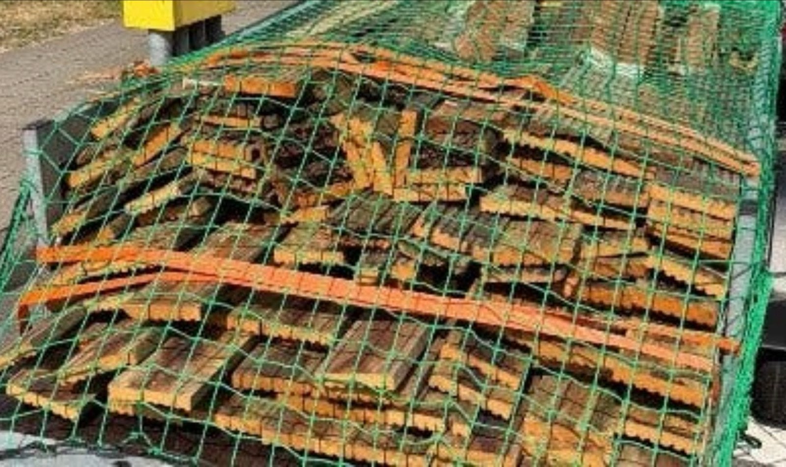 Gratis afvoer van oude vlonderplanken of hardhout, Ophalen, Gebruikt, Overige houtsoorten, Plank