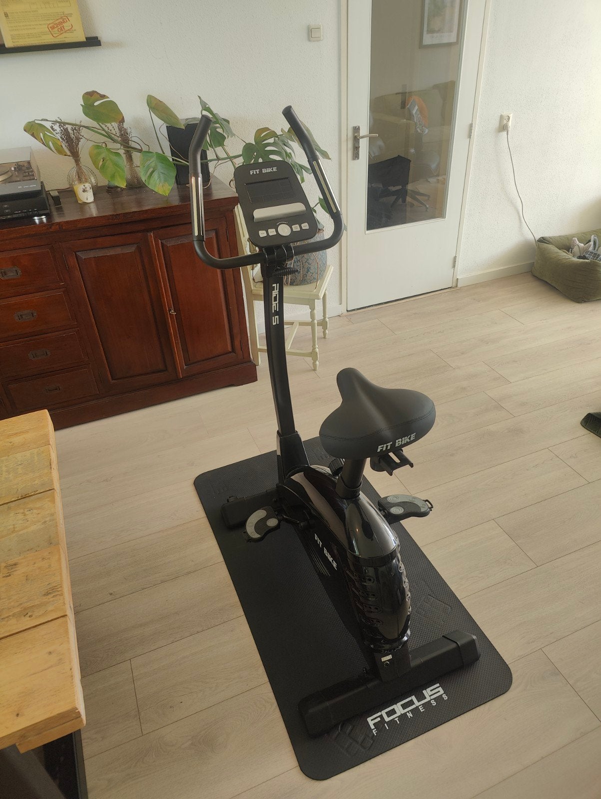 FitBike Ride 5 iPlus Hometrainer + ondermat, Ophalen, Zo goed als nieuw, Metaal, Benen
