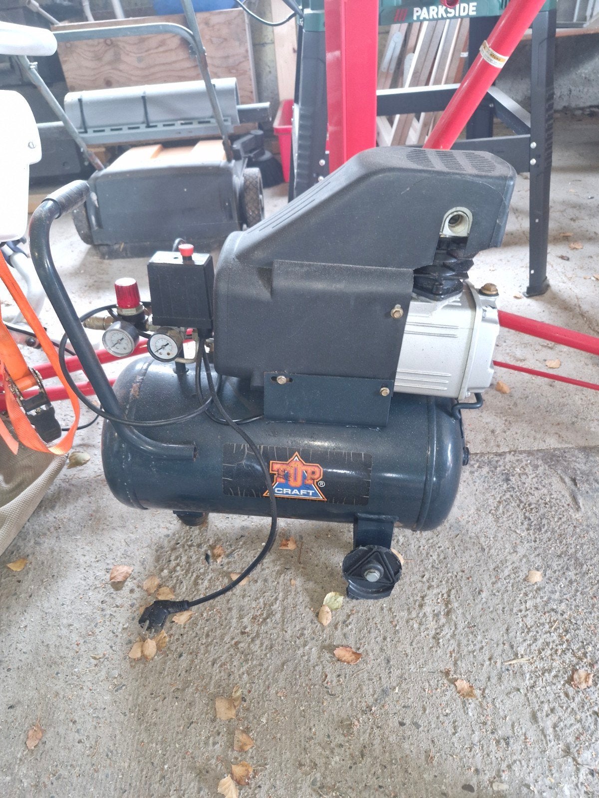 TIP Craft Compressor - Gebruikt, Ophalen, Gebruikt, 6 tot 10 bar, Minder dan 200 liter/min