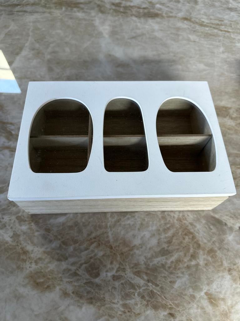 Houten theedoos met 6 vakken en glazen deksel, Hout, Ophalen of Verzenden, Wit, Landelijk
