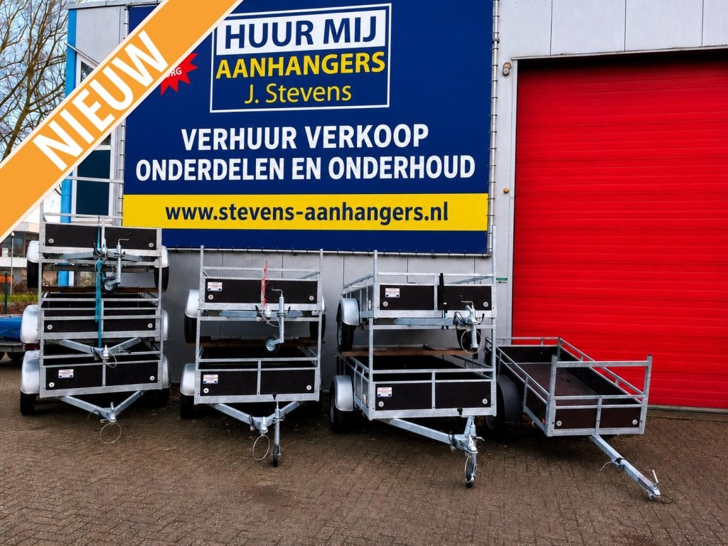 Nieuwe aanhangwagens voor de prijs van een gebruikte !!!