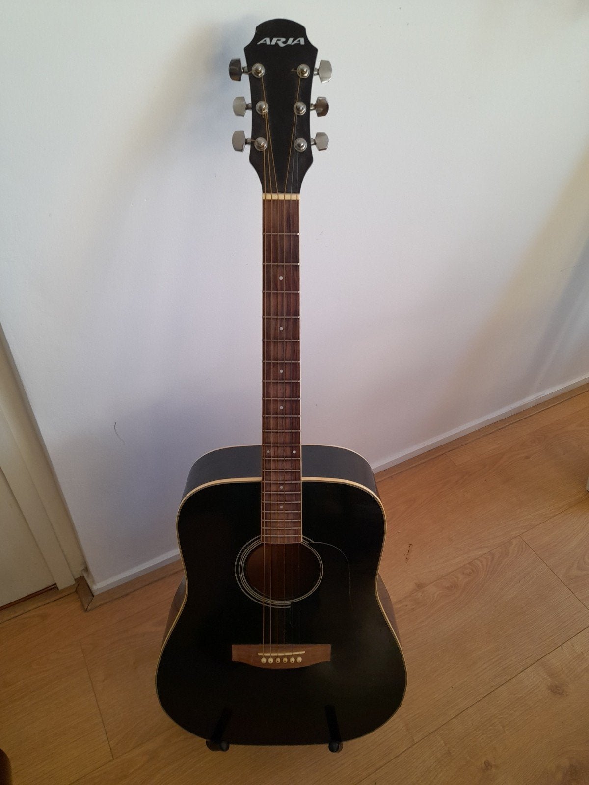 Zwarte Aria akoestische gitaar, Ophalen of Verzenden, Gebruikt, Western- of Steelstringgitaar
