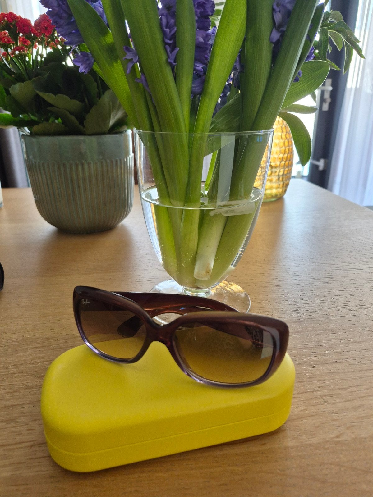 Zonnebrillen Rayban &Fendi, Sieraden, Tassen en Uiterlijk, Zonnebrillen en Brillen | Dames, Ophalen of Verzenden, Zo goed als nieuw