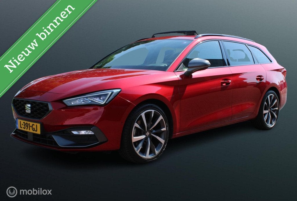 Seat Leon Sportstourer 1.5 TSI FR Launch Edition, Pano, Trek, Voorwielaandrijving, 4 cilinders, 150 pk, Leon