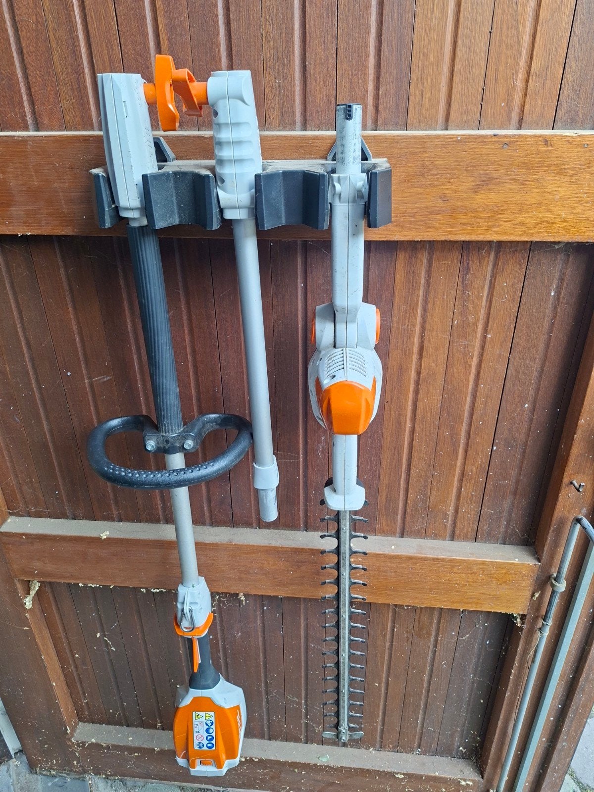 Stihl HLA 56 Accu Heggenschaar (defect) met accu en lader, Ophalen of Verzenden, Gebruikt, Accu, Stihl
