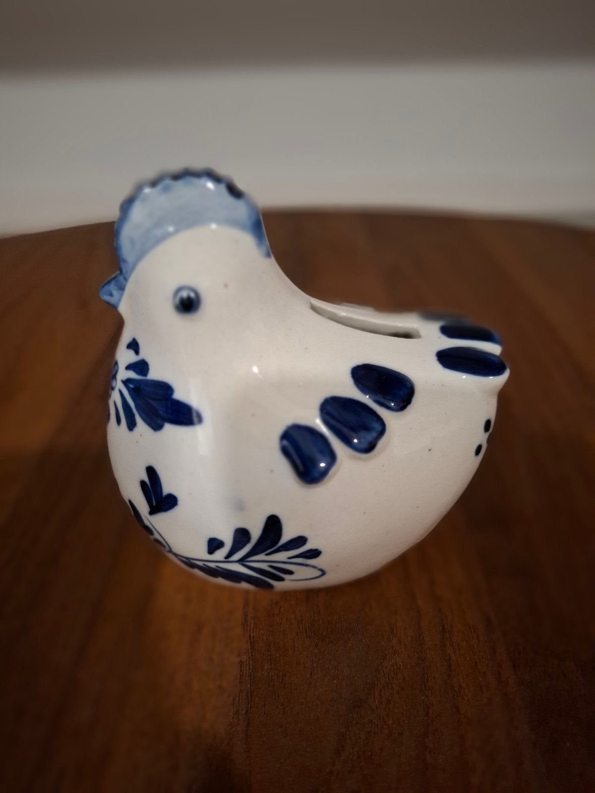 Delfts Blauw Kip Spaarpot - Handgeschilderd, Ophalen of Verzenden, Zo goed als nieuw, Steen, Aardewerk of Keramiek, Dier