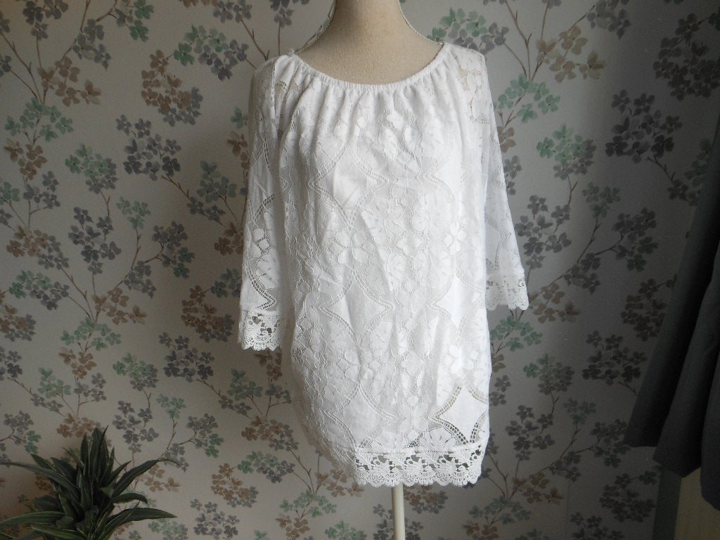 Mooie blouse, Kleding | Dames, Ophalen of Verzenden, Zo goed als nieuw, Maat 46/48 (XL) of groter, Wit