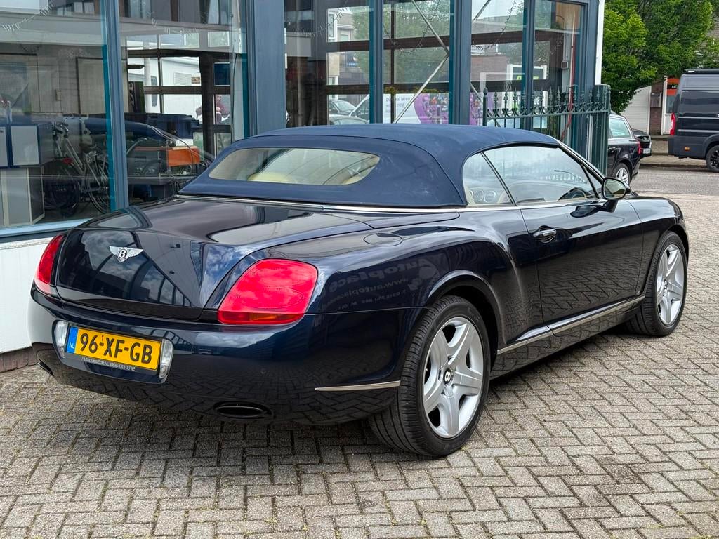Bentley Continental GTC 6.0 W12 ORINEEL QATAR UITVOERING, Automaat, Gebruikt, Automatische klimaatregeling, Continental GTC