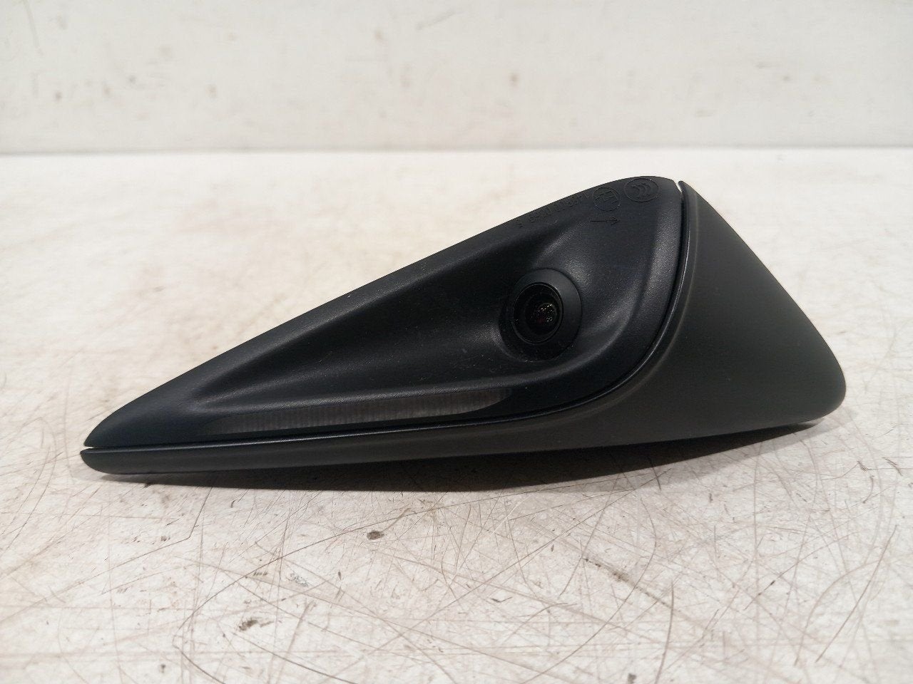 Camera voor Tesla Model Y, Auto-onderdelen, Onderdelen@venauto.nl, Van der Ven Autorecycling B.V., Gebruikt, Ettenseweg 76, 4706 PB Roosendaal, The Netherlands