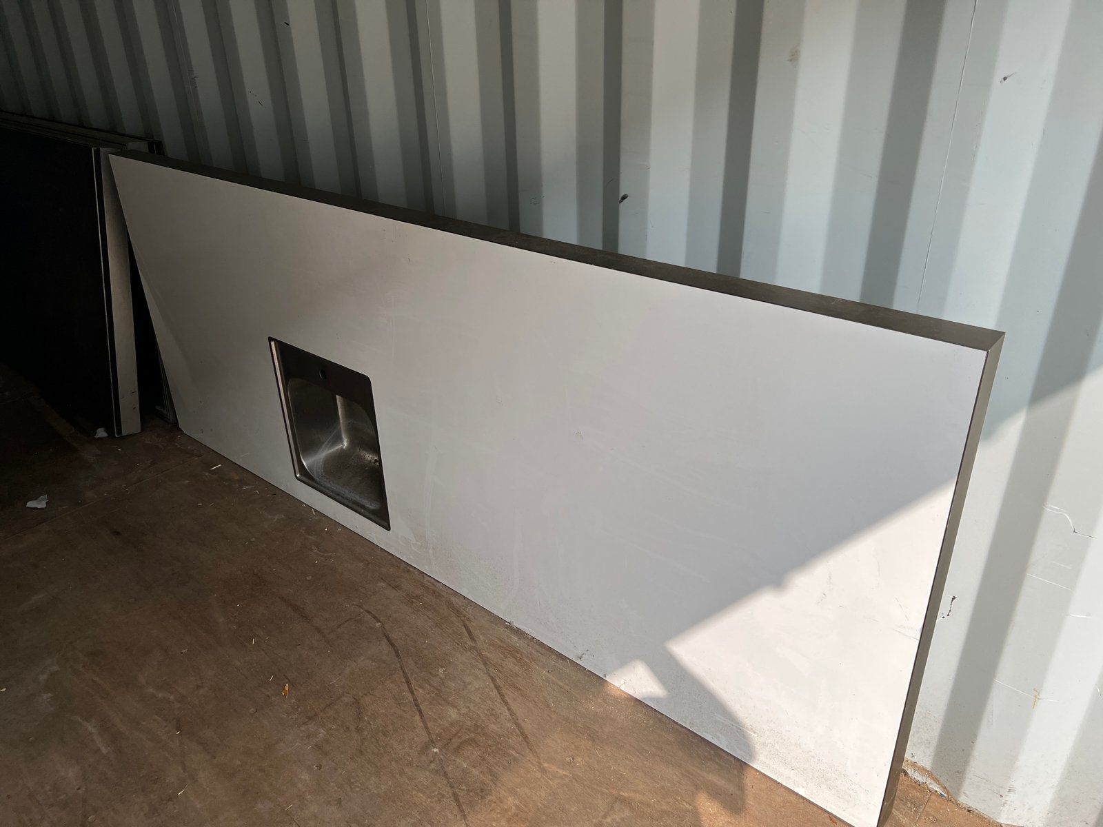 Werkblad met RVS spoelbak (259x99x8 cm), Ophalen, Gebruikt, 75 cm of meer, 200 cm of meer